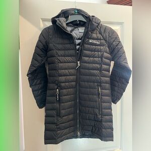 Columbia Black Hooded Light Weight Jacket